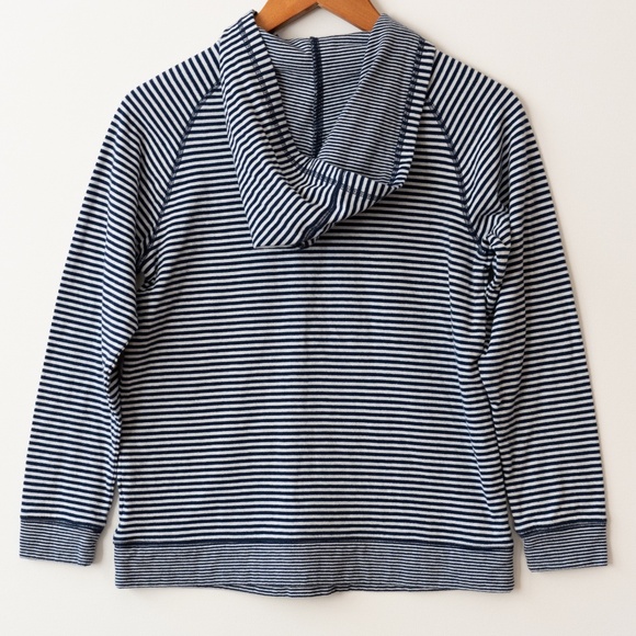 Vineyard Vines Super Soft Large Youth Double Knit  Striped Pullover Hoodie - Picture 3 of 7